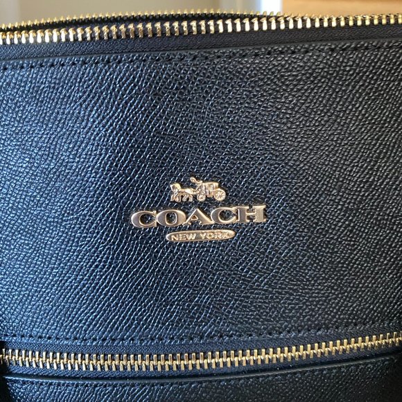 Coach Tote - Picture 7 of 7